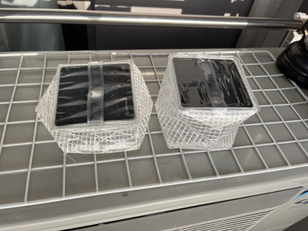 キャリーザサン　屋外での充電中